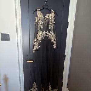 Elegant Black and Gold Backless Dress
